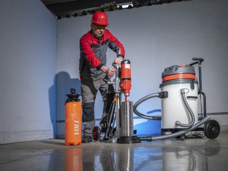 Комплект для алмазного сверления VOLL INDUSTRIAL V-Kit 160, применение с пылесосом